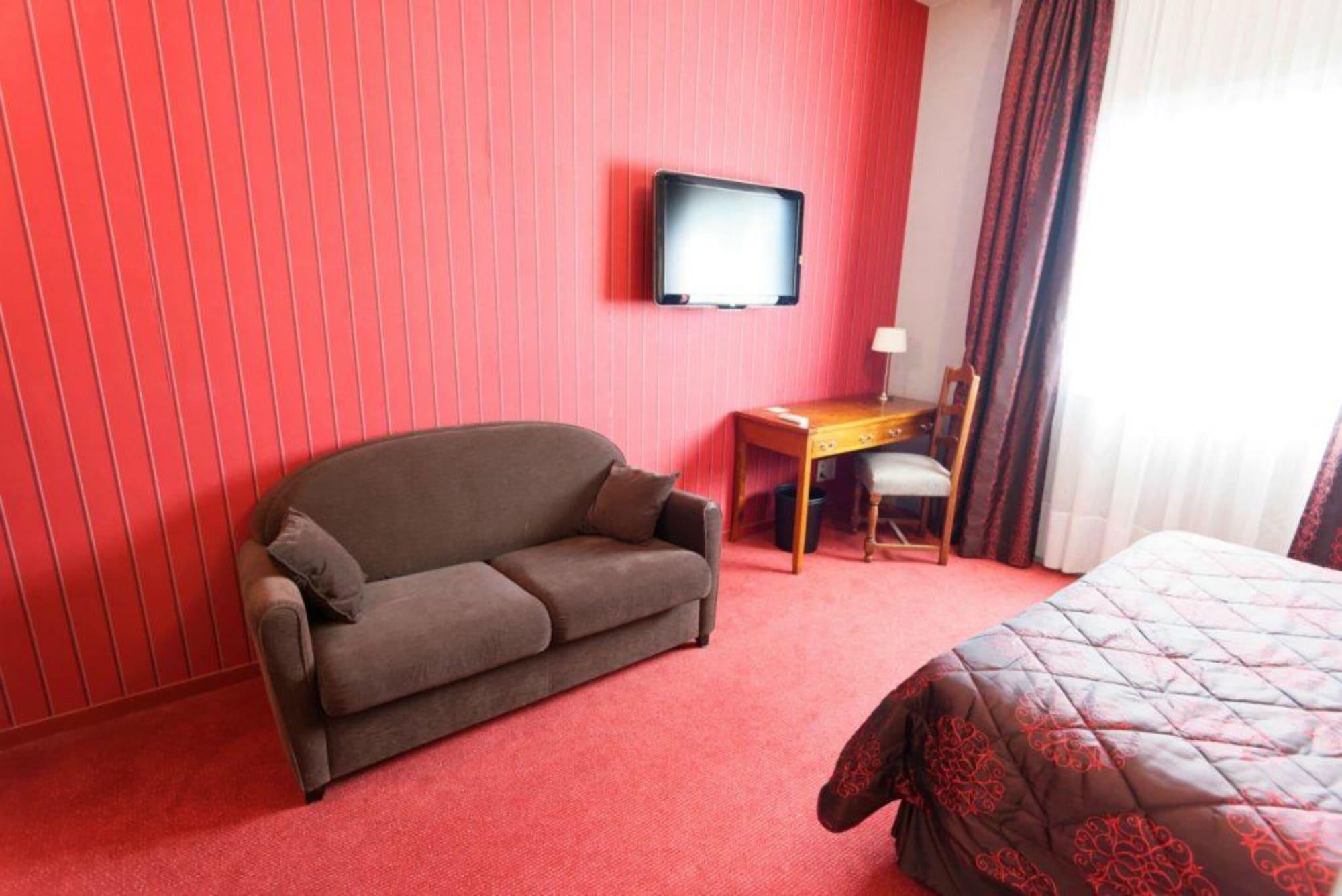 Le Manoir Hotel Orchies Kültér fotó