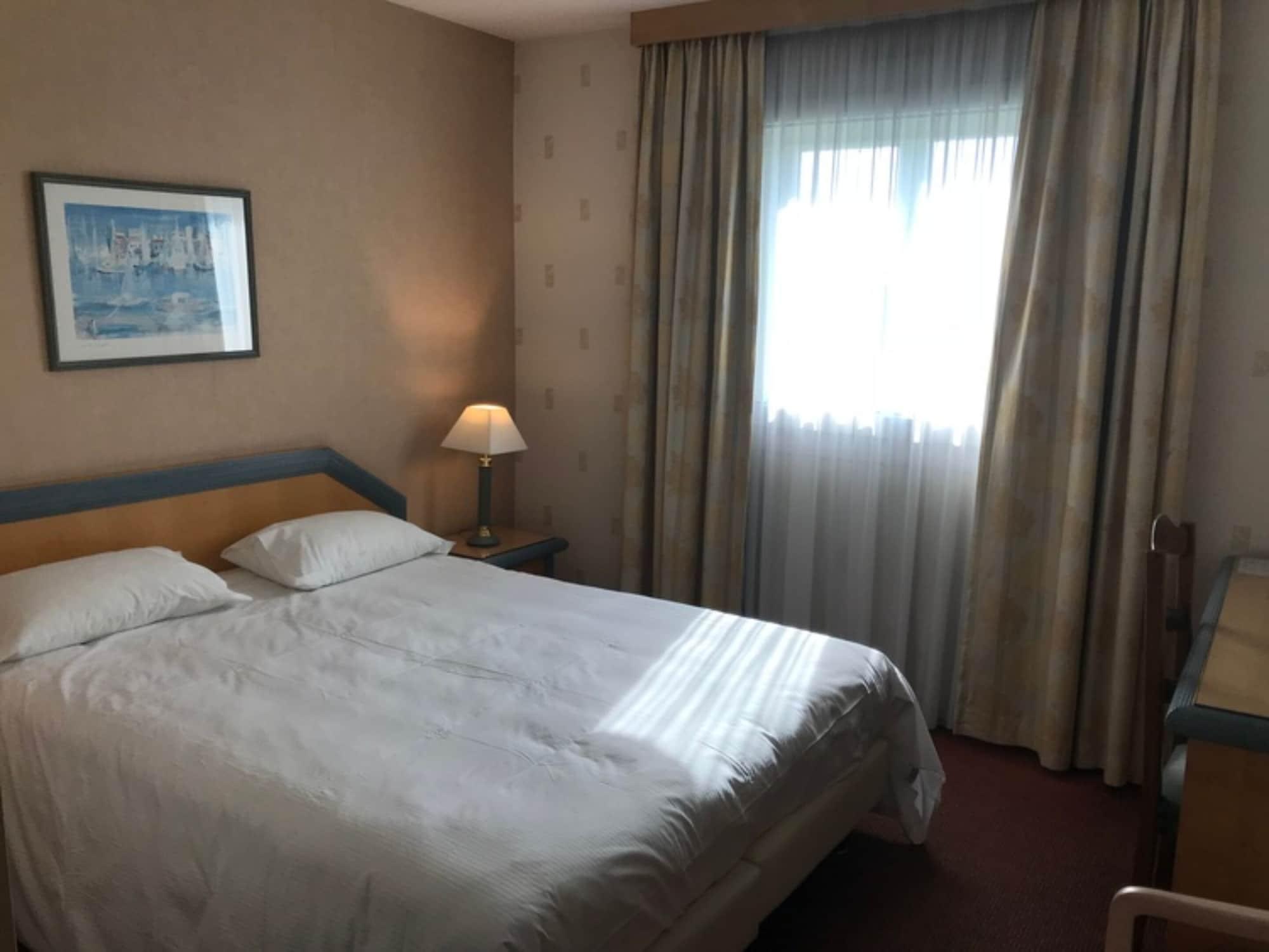 Le Manoir Hotel Orchies Kültér fotó